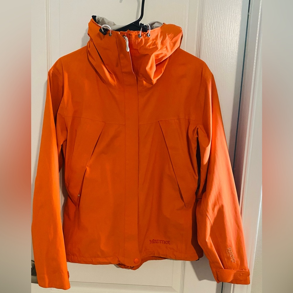 Marmot White and Black Label